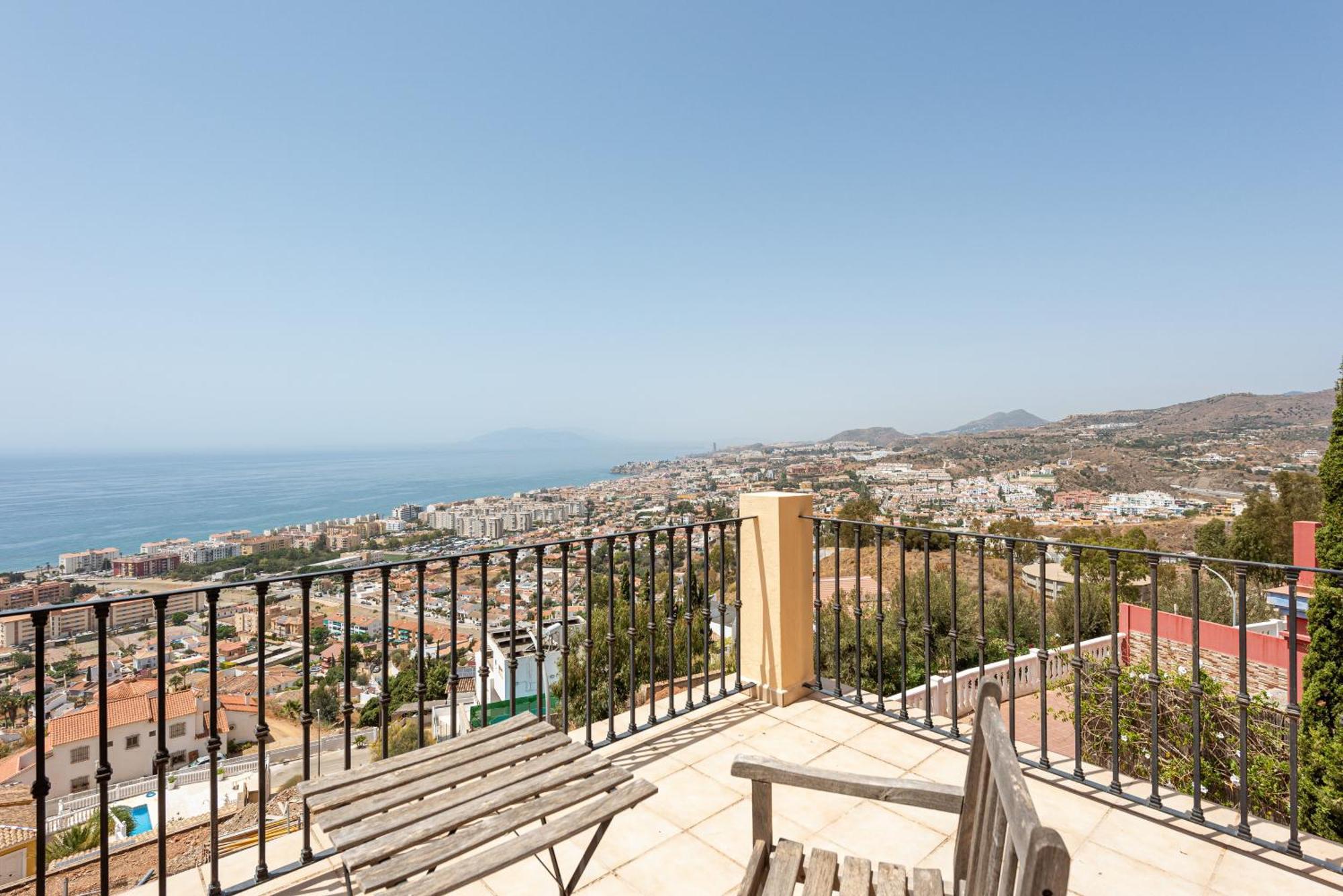 Casa Con Vistas De Lujo Frente Al Mar Villa Torre de Benagalbon Exterior foto